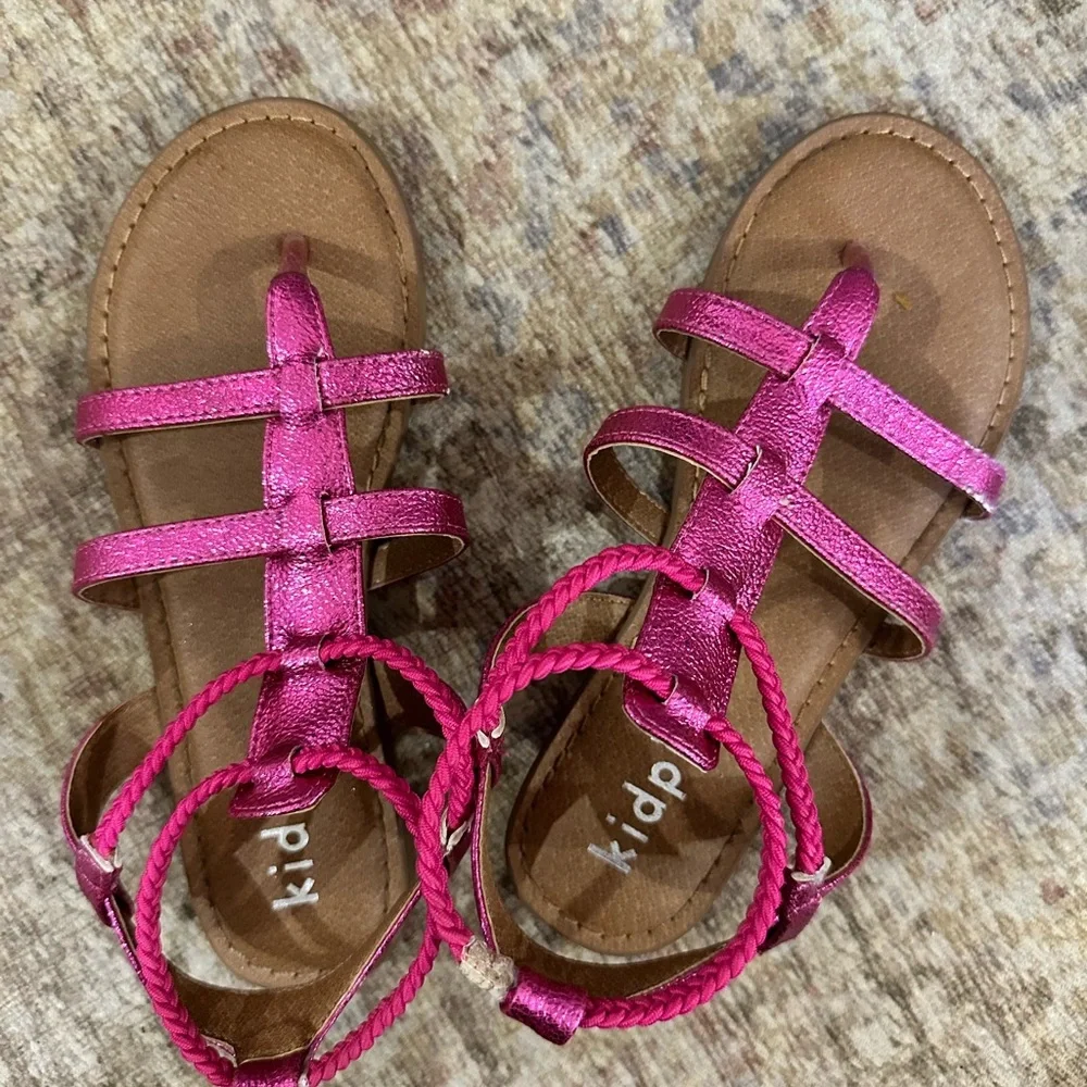 Kidpik Metallic Pink Gladiator Sandals